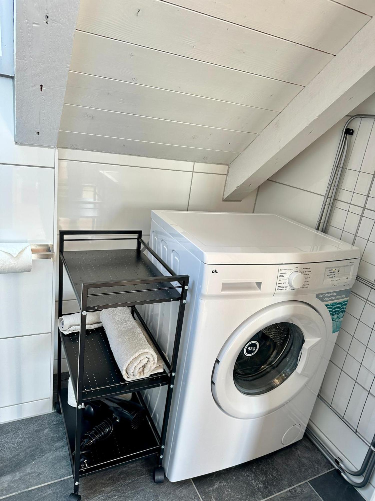 Zentrale Wohnung Mit Dachterasse Bregenz Ngoại thất bức ảnh