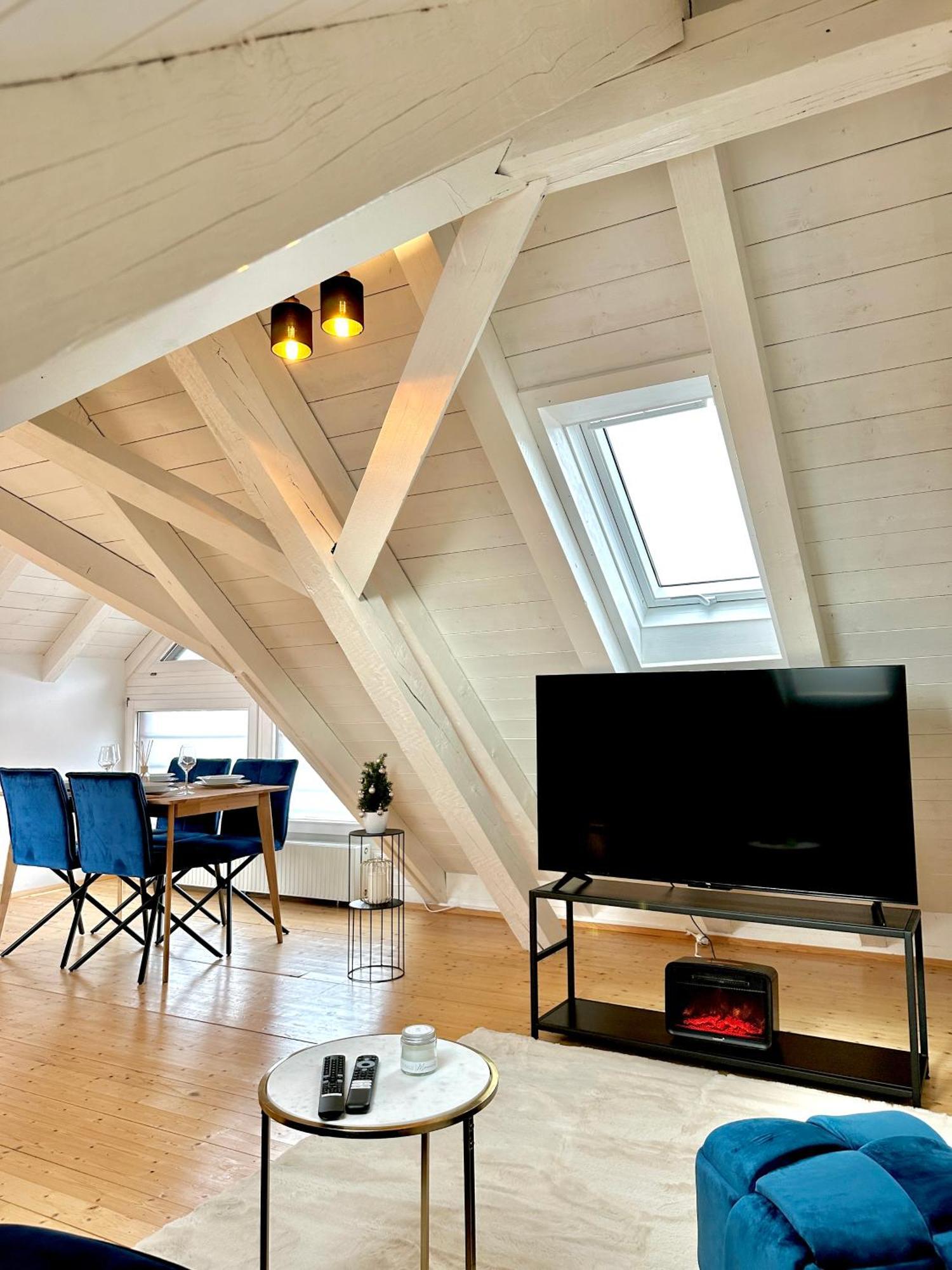 Zentrale Wohnung Mit Dachterasse Bregenz Ngoại thất bức ảnh