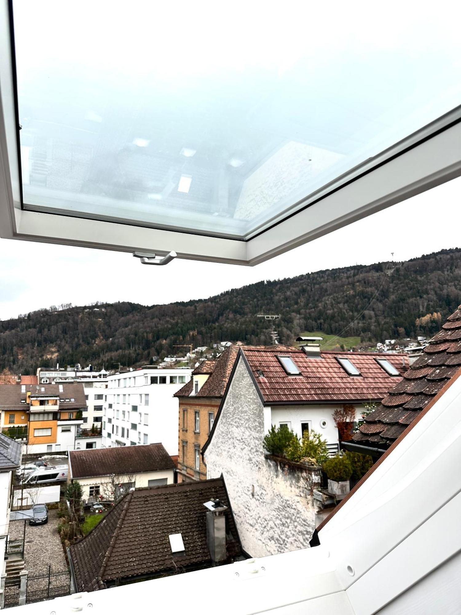 Zentrale Wohnung Mit Dachterasse Bregenz Ngoại thất bức ảnh